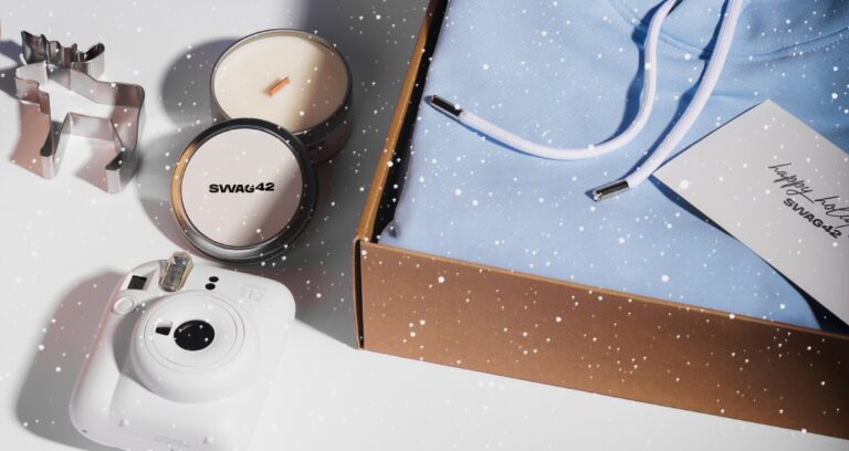 Corporate Christmas gifts: 42 ideas and tips to make them special