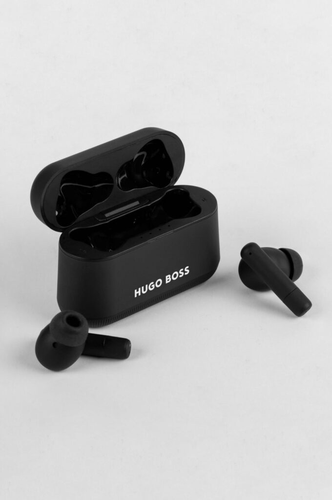 Hugo Boss EarPods