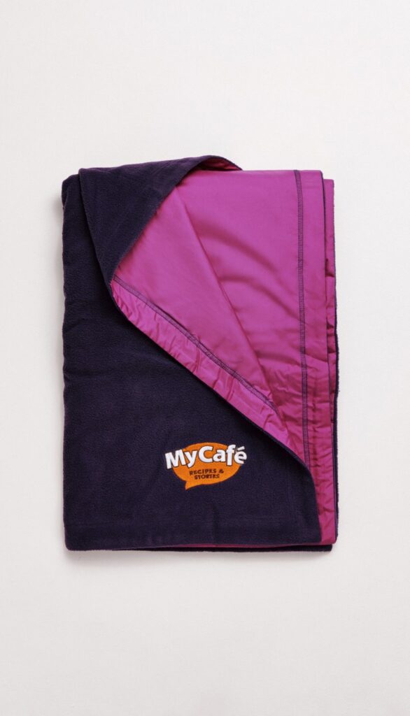 Picnic fleece blanket