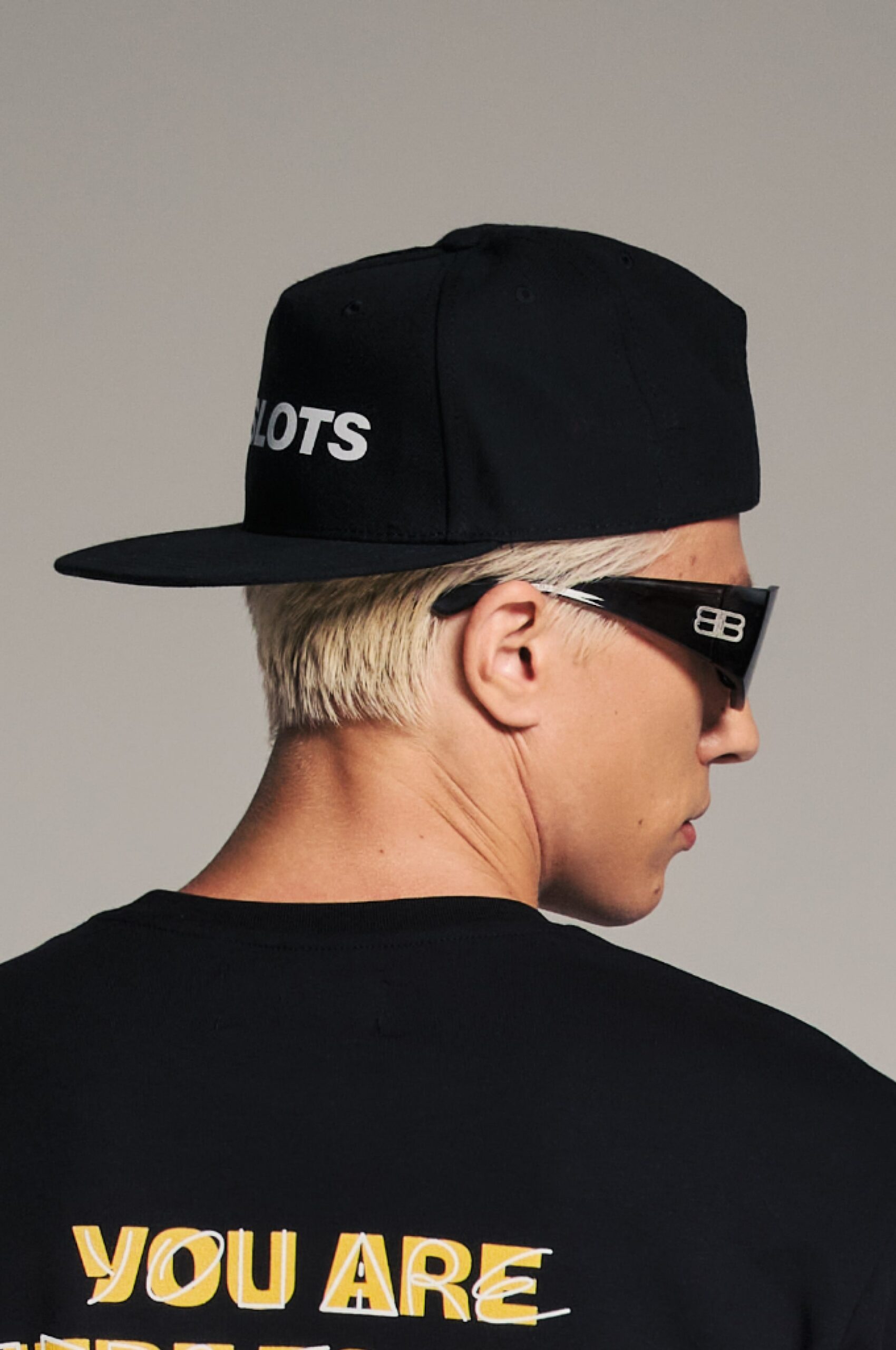 Snapback baseball cap as corporate event giveaways