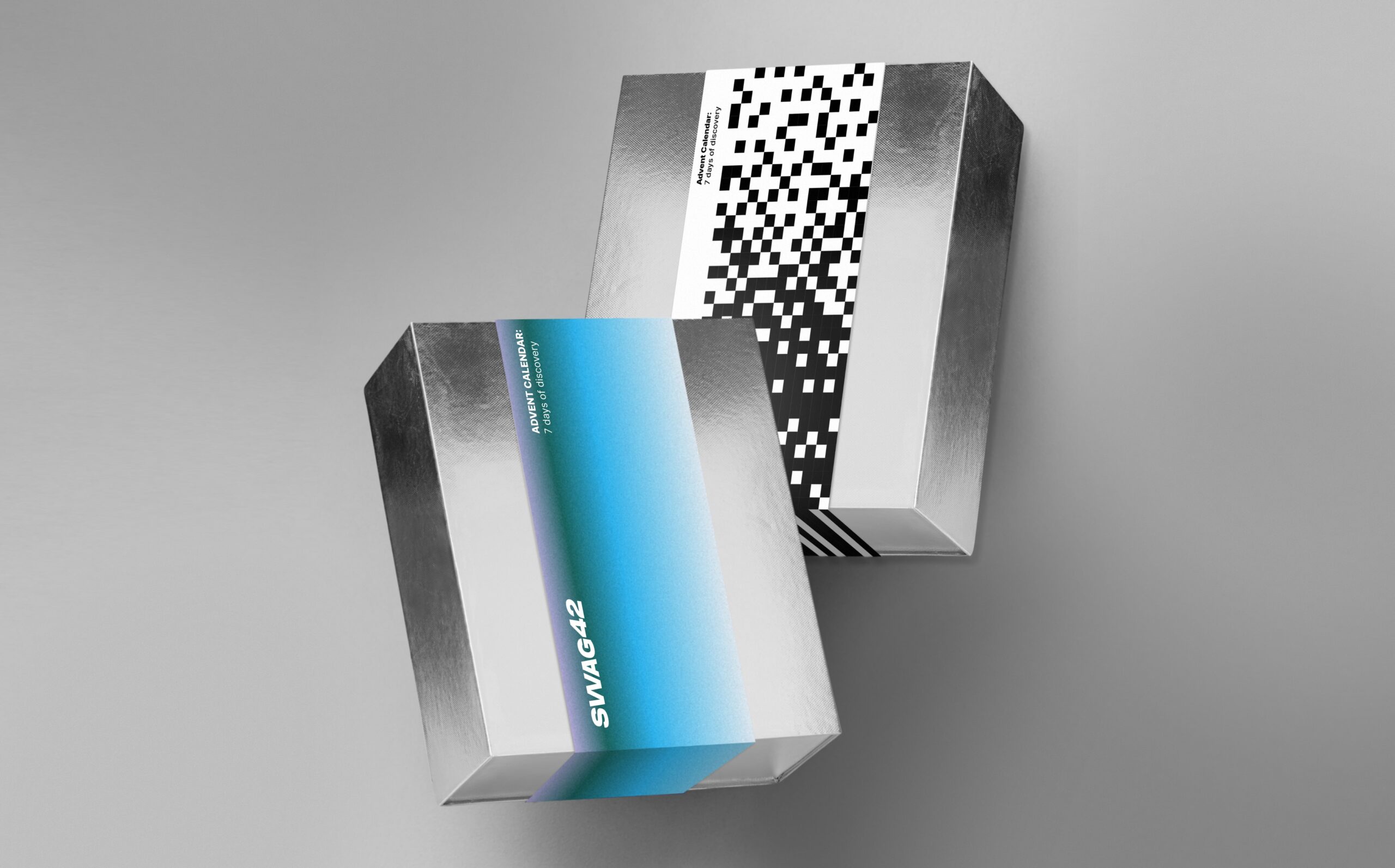 Silver gift box for corporate Christmas gifts
