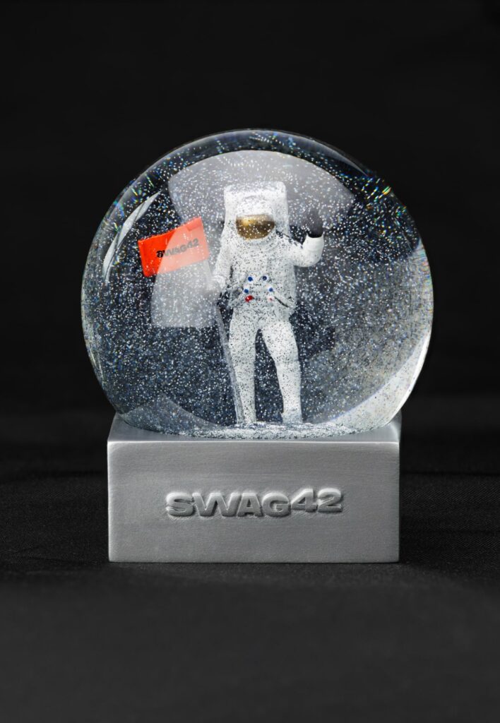 Branded snow ball