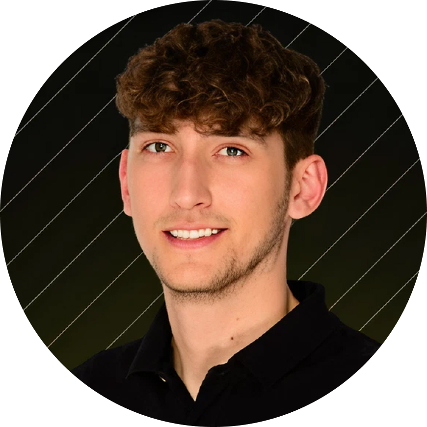 Tim Nicklas, Founder & Marketer, FollowerWave, tradeshow giveaways expert