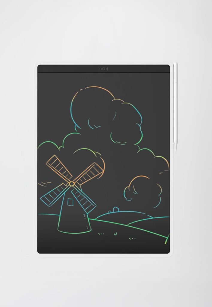 A reusable writing tablet with color gradient strokes