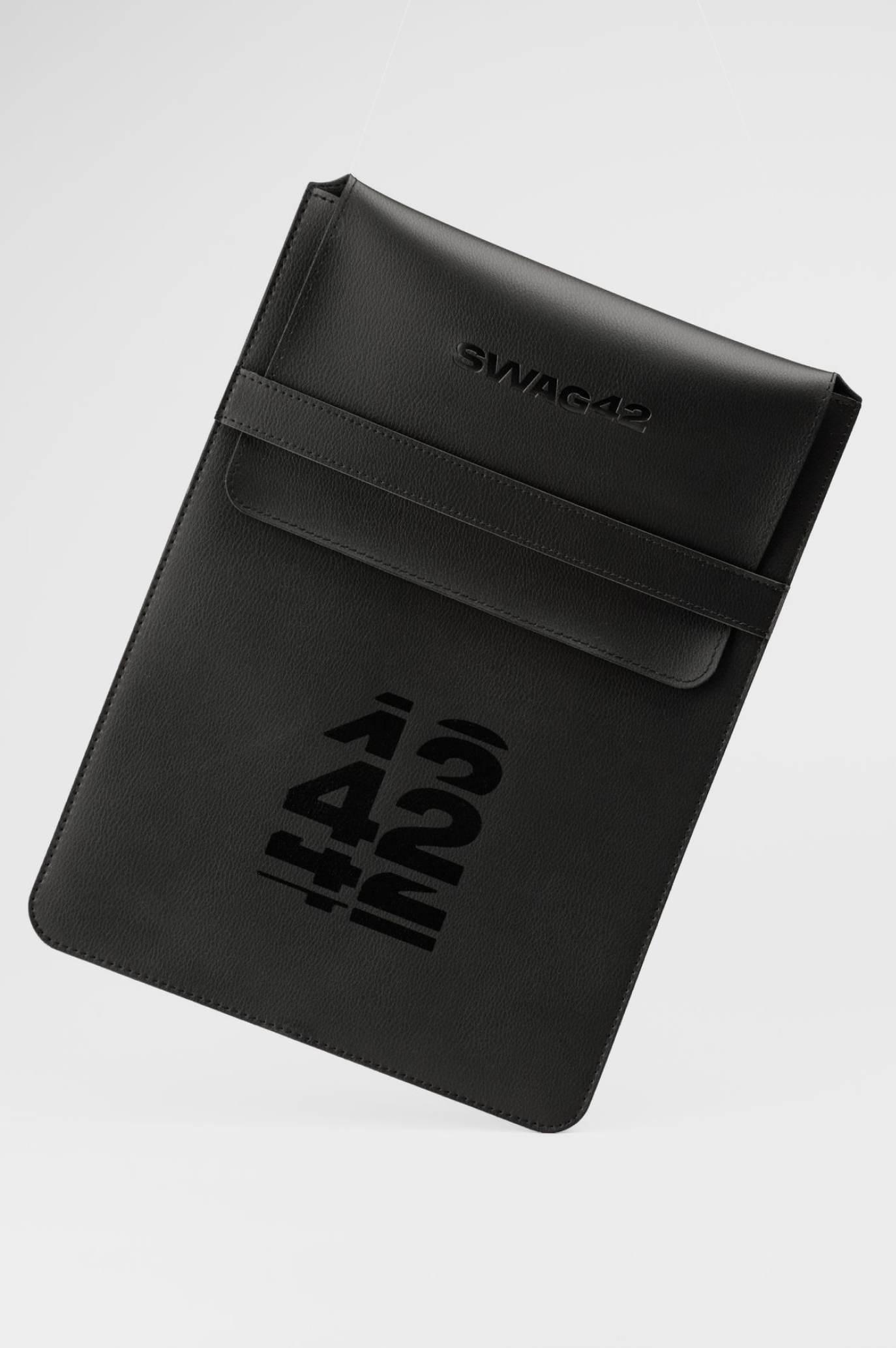 Eco-leather laptop case for last-minute corporate gifts