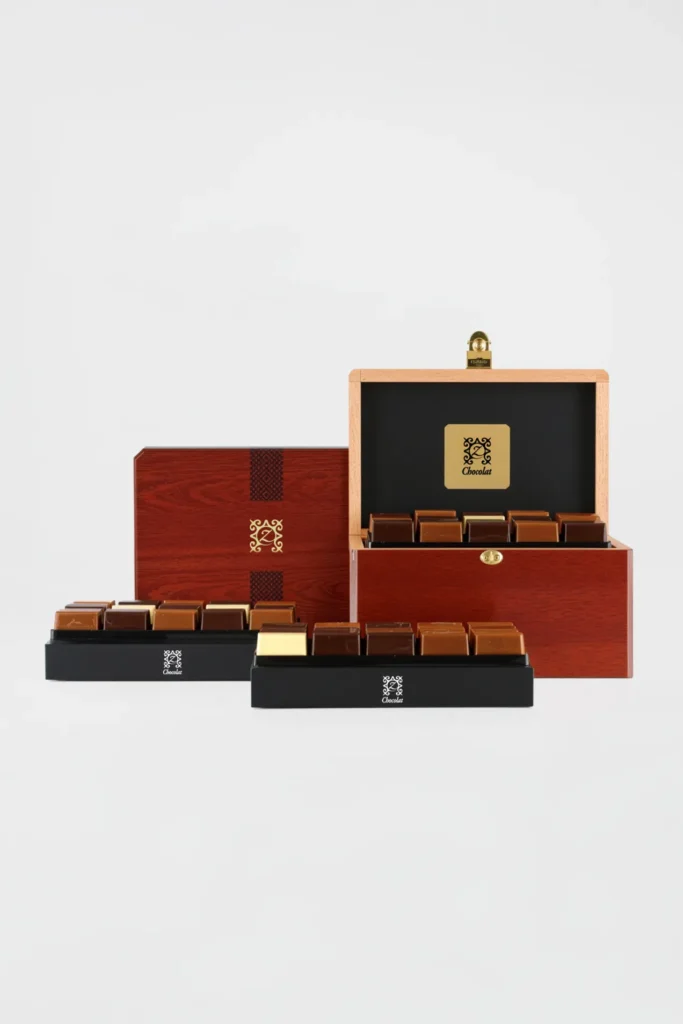 Premium Diamond Mahogany Chocolate Box
